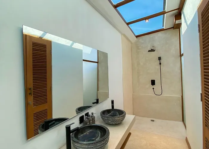 Villa Maravilla Complex Batumadeg